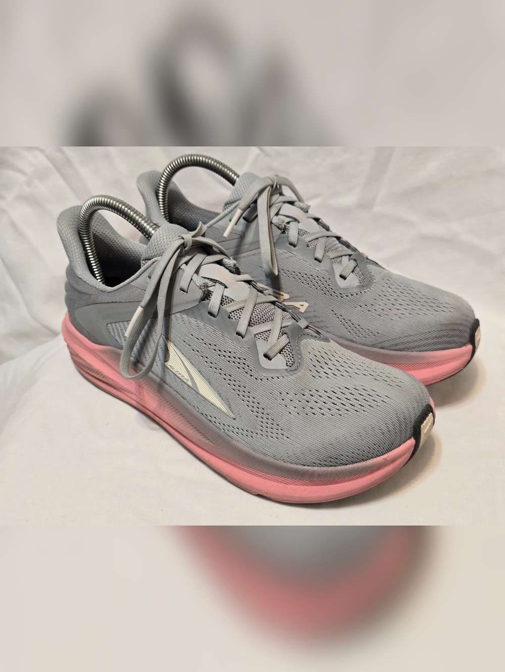 Altra Womens Torin 8 Zero Drop Running Shoes Gray/Pink Sz 7.5 - Picture 4 of 10